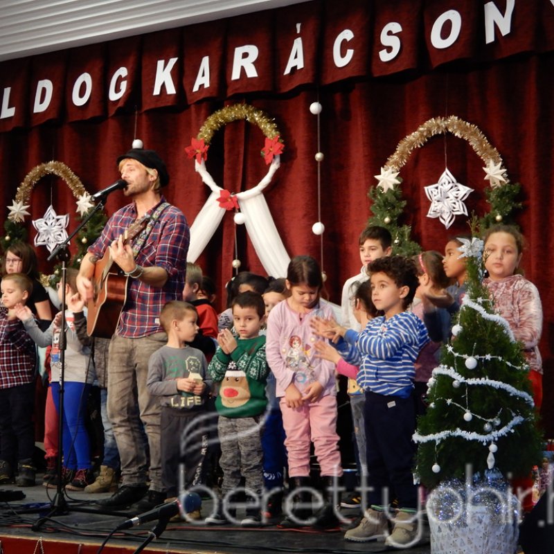 Karácsonyváró ünnepség 30